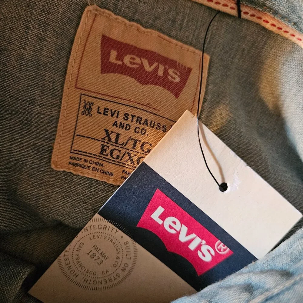 Men's Levi's Denim Shirt Sz XL NEW NWTG Wester Snaps - Picture 5 of 6